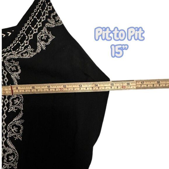 Embroidered Maxi Dress - Picture 3 of 6